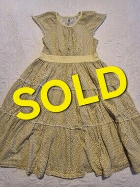 Tea Collection girls size 12 tiered 2 tone green with tiny purple flowers VGUC